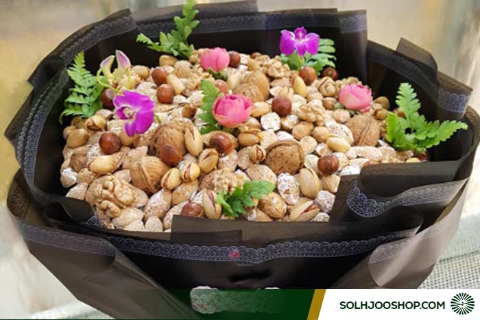 باکس شب یلدا برای عروس