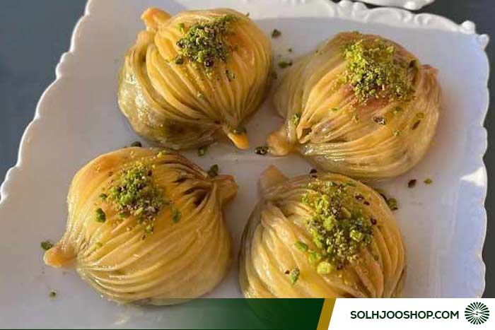 پیچیدن باقلوا صدفی