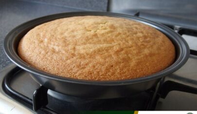 کیک قابلمه ای ساده